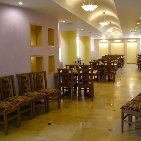 Hotel City Park, โซลาปูร์ ภายนอก รูปภาพ