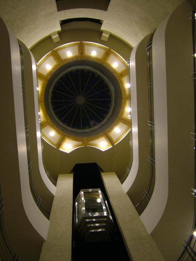Hotel City Park, โซลาปูร์ ภายนอก รูปภาพ